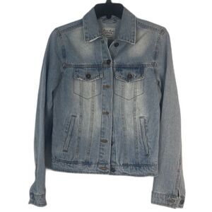 Love Tree Denim Light Wash Blue Long Sleeve Lightweight Shirt Jacket Small